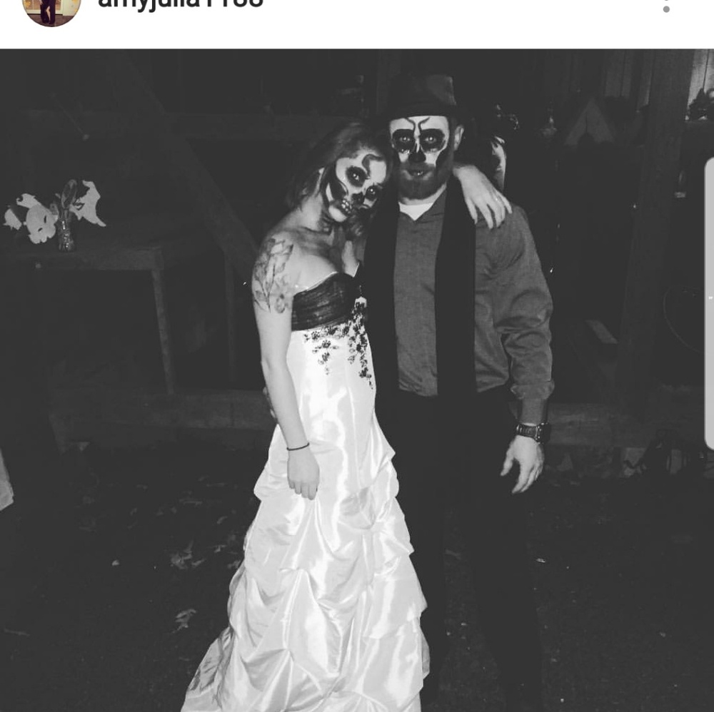 White and black prom dress